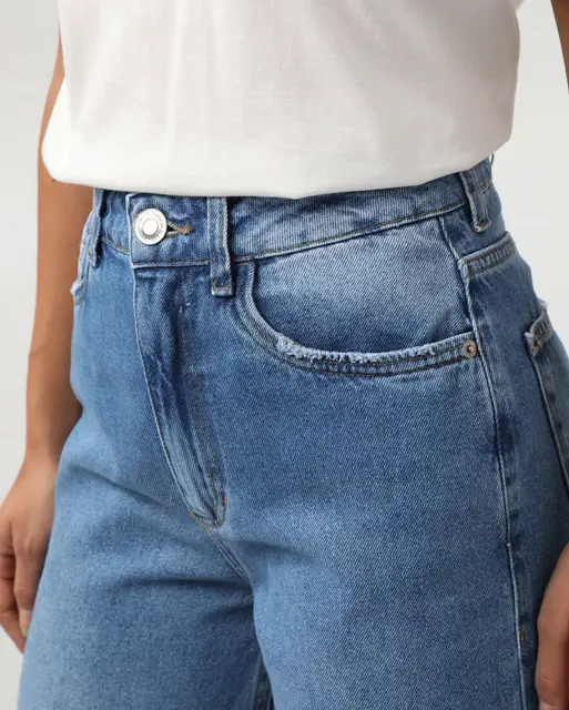 Jean en detalle